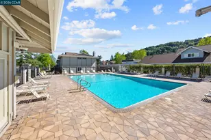 36 Miramonte Dr, Moraga, CA 94556 - Photo 22