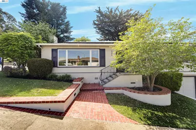3740 Sky Ct, San Mateo, CA 94403 - Photo 4