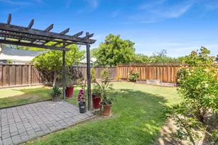 345 Carlton Way, Tracy, CA 95376 - Photo 16