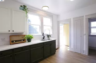 308 Lincoln Ave, Alameda, CA 94501 - Photo 14