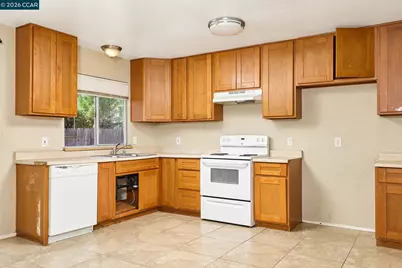 4517 Breckenridge Way, Sacramento, CA 95838 - Photo 4