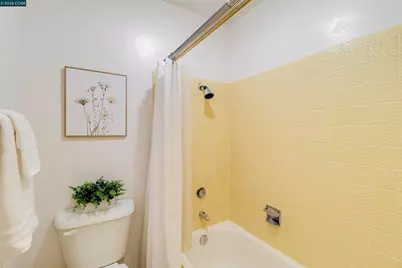 871 Litwin Dr, Concord, CA 94518 - Photo 38