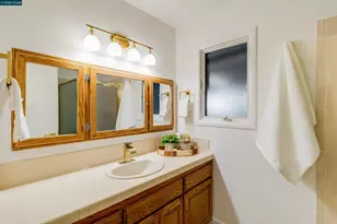 871 Litwin Dr, Concord, CA 94518 - Photo 46