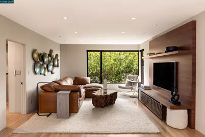 260 Pershing Dr, Oakland, CA 94611 - Photo 10