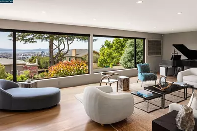 260 Pershing Dr, Oakland, CA 94611 - Photo 4