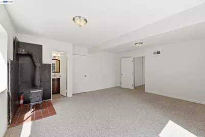 1649 Julian Dr, El Cerrito, CA 94530 - Photo 28