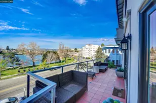 2038 2040 Lakeshore, Oakland, CA 94606 - Photo 34