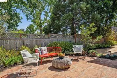 3136 Arizona St, Oakland, CA 94602 - Photo 22