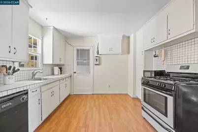 15594 Sharon St, San Lorenzo, CA 94580 - Photo 10