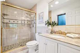 6277 Wood Dr, Oakland, CA 94611 - Photo 48