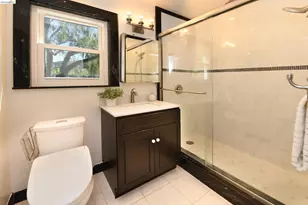 2300 Ashby Ave, Berkeley, CA 94705 - Photo 14