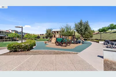 400 Persimmon Cmn #7, Livermore, CA 94551 - Photo 34