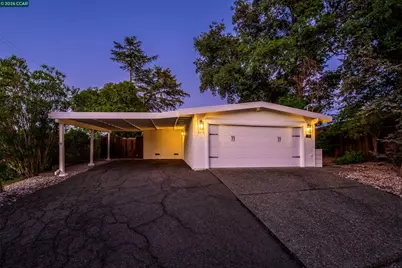 11 Dale Court, Lafayette, CA 94595 - Photo 2