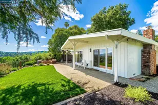 11 Dale Ct, Lafayette, CA 94595 - Photo 34