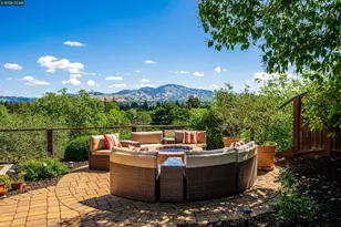 11 Dale Ct, Lafayette, CA 94595 - Photo 38