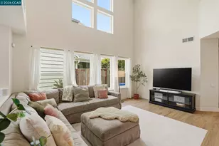 37 Seabreeze Dr, Richmond, CA 94804 - Photo 8
