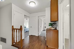 34246 Arizona St, Union City, CA 94587 - Photo 16