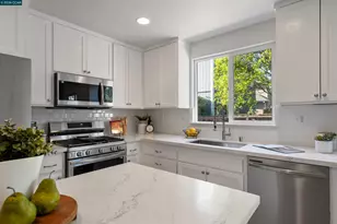 2289 Claiborne Cir, Santa Rosa, CA 95403 - Photo 18