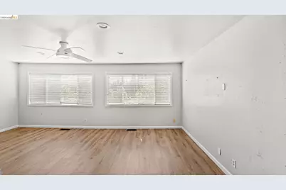 1159 Everett Ct, Concord, CA 94518 - Photo 4