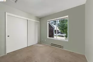 60 Marina Lakes Dr, Richmond, CA 94804 - Photo 26