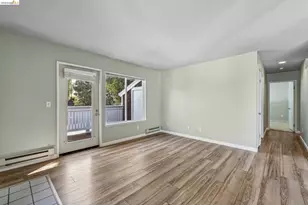 60 Marina Lakes Dr, Richmond, CA 94804 - Photo 12