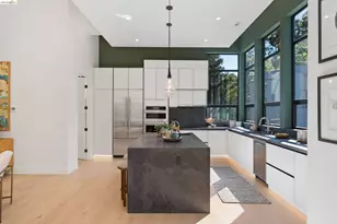 1675 Trestle Glen Rd, Oakland, CA 94610 - Photo 8