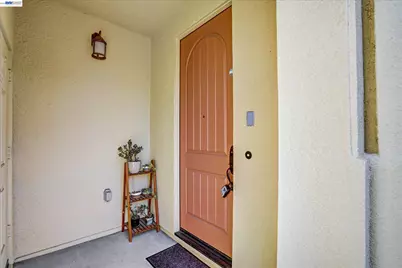 576 Heligan Ln #2, Livermore, CA 94551 - Photo 4