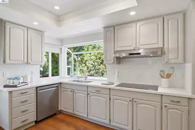 4350 Columbine Dr, Pleasanton, CA 94588 - Photo 28