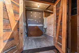 2484 Martin Luther King Jr Way, Berkeley, CA 94704 - Photo 28