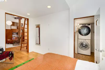 2484 Martin Luther King Jr Way, Berkeley, CA 94704 - Photo 18