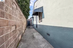 2242 Santa Clara Ave, Alameda, CA 94501 - Photo 20