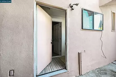 1402 Canterbury Dr, Fairfield, CA 94533 - Photo 20