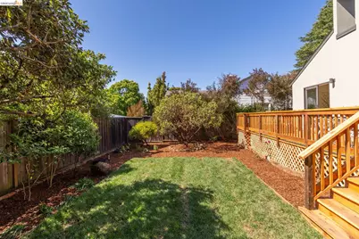 260 Grizzly Peak Blvd, Kensington, CA 94708 - Photo 24