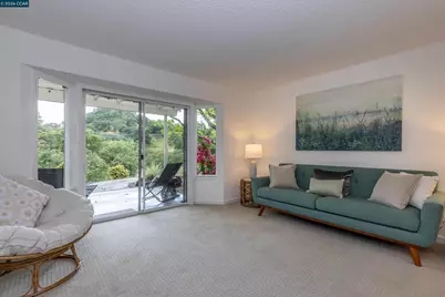 3152 Ptarmigan Dr #2, Walnut Creek, CA 94595 - Photo 16