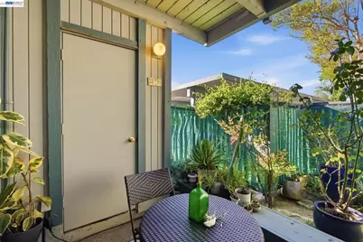 1036 Oak Grove Rd #137, Concord, CA 94518 - Photo 14