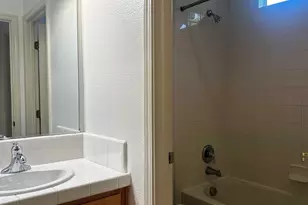 806 Wilmington Ct, Fairfield, CA 94533 - Photo 16