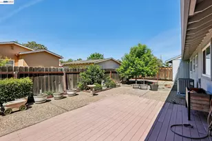 1113 Tokay Common, Livermore, CA 94550 - Photo 26