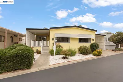 3263 Vineyard Ave. #44, Pleasanton, CA 94566 - Photo 2