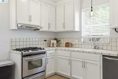 761 Heritage Pl, Tracy, CA 95377 - Photo 10