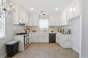 761 Heritage Pl, Tracy, CA 95377 - Photo 10