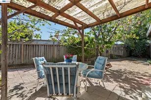 35446 Cleremont Dr, Newark, CA 94560 - Photo 32