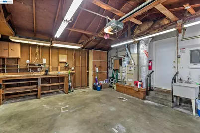 35446 Cleremont Dr, Newark, CA 94560 - Photo 44