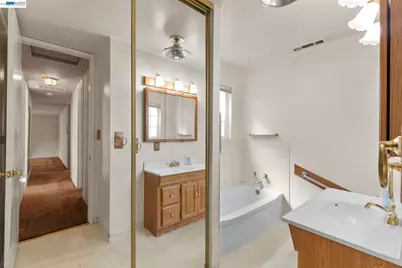 35446 Cleremont Dr, Newark, CA 94560 - Photo 28