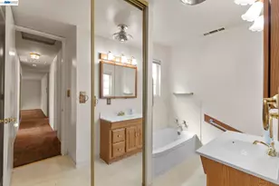 35446 Cleremont Dr, Newark, CA 94560 - Photo 28