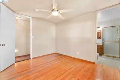 35446 Cleremont Dr, Newark, CA 94560 - Photo 18