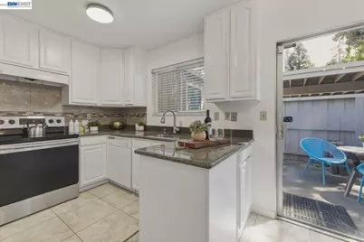 1245 Pine Creek Way #I, Concord, CA 94520 - Photo 12