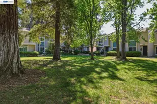 1245 Pine Creek Wy, Concord, CA 94520 - Photo 26