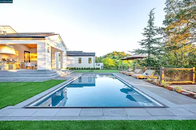 1570 Rancho View Dr, Lafayette, CA 94549 - Photo 46