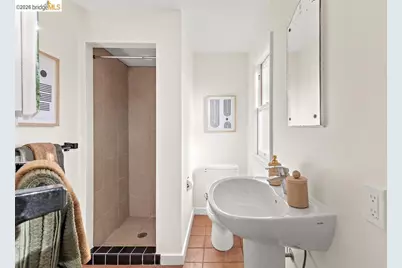 450 Vermont Ave, Berkeley, CA 94707 - Photo 40