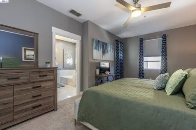 228 1st St, Benicia, CA 94510 - Photo 14